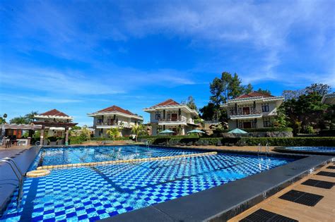 Kolam Renang Puncak Resort
